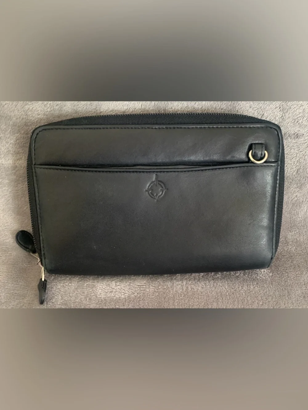 Franklin Covey Napa Leather Travel Pouch.  *Flaw shown in pictures.